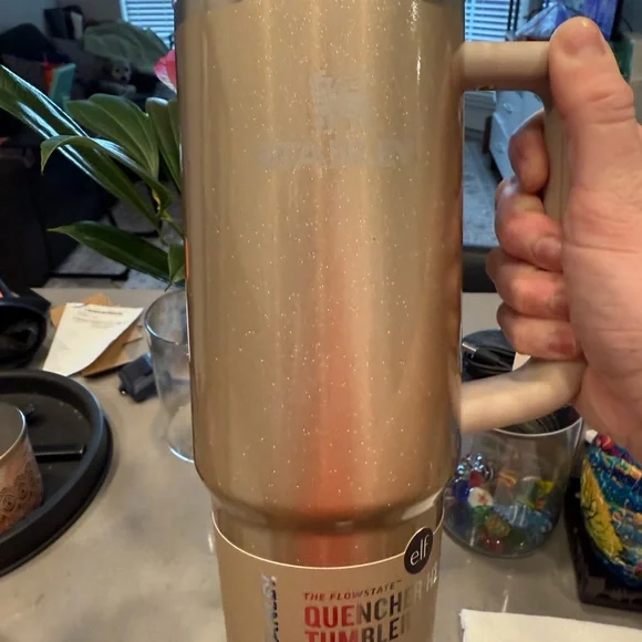 ELF X Stanley 30 oz Quencher Tumbler Multicolor Holiday Edition Honey Talks - Picture 2 of 4